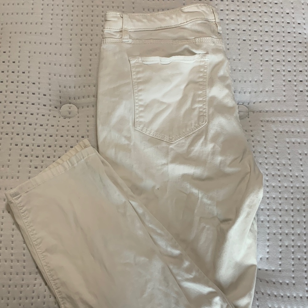 Stretchy Soft White Jeggings